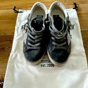 Golden goose grey suede with pink sparkle star